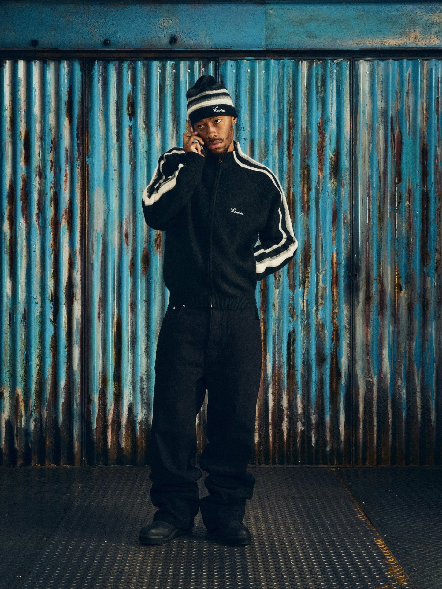 Corteiz Multi Stripe Knit Zip Up - Black