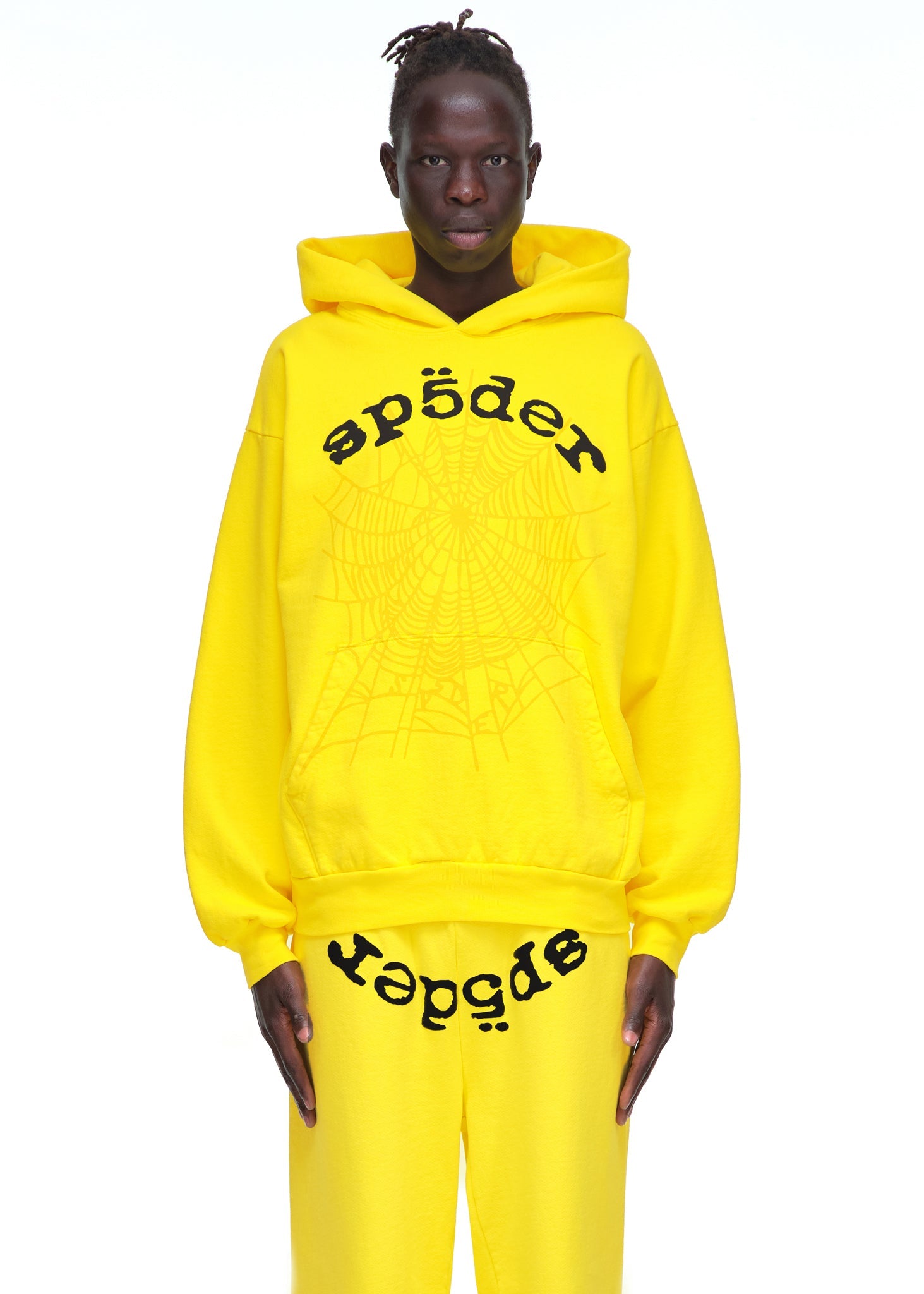 SP5DER Legacy Hoodie – Yellow - Detail View 2