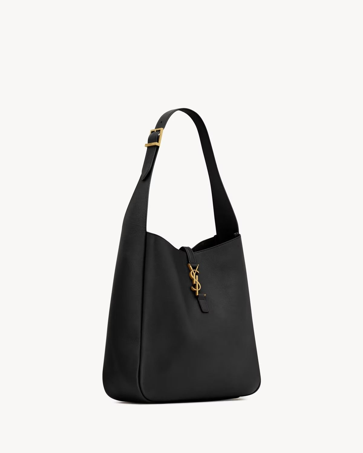 Saint Laurent Le 5 a 7 Large hobo bag in Black - detail view of hook closure