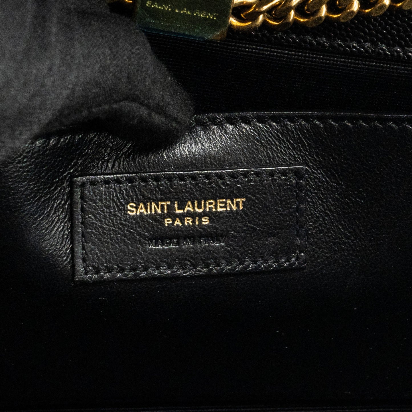 Saint Laurent Kate Medium bag in Black - strap detail close-up