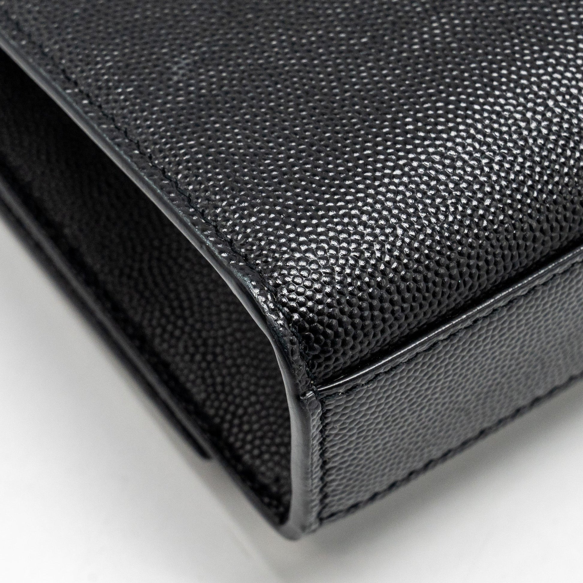 Saint Laurent Kate Medium bag in Black - additional angle