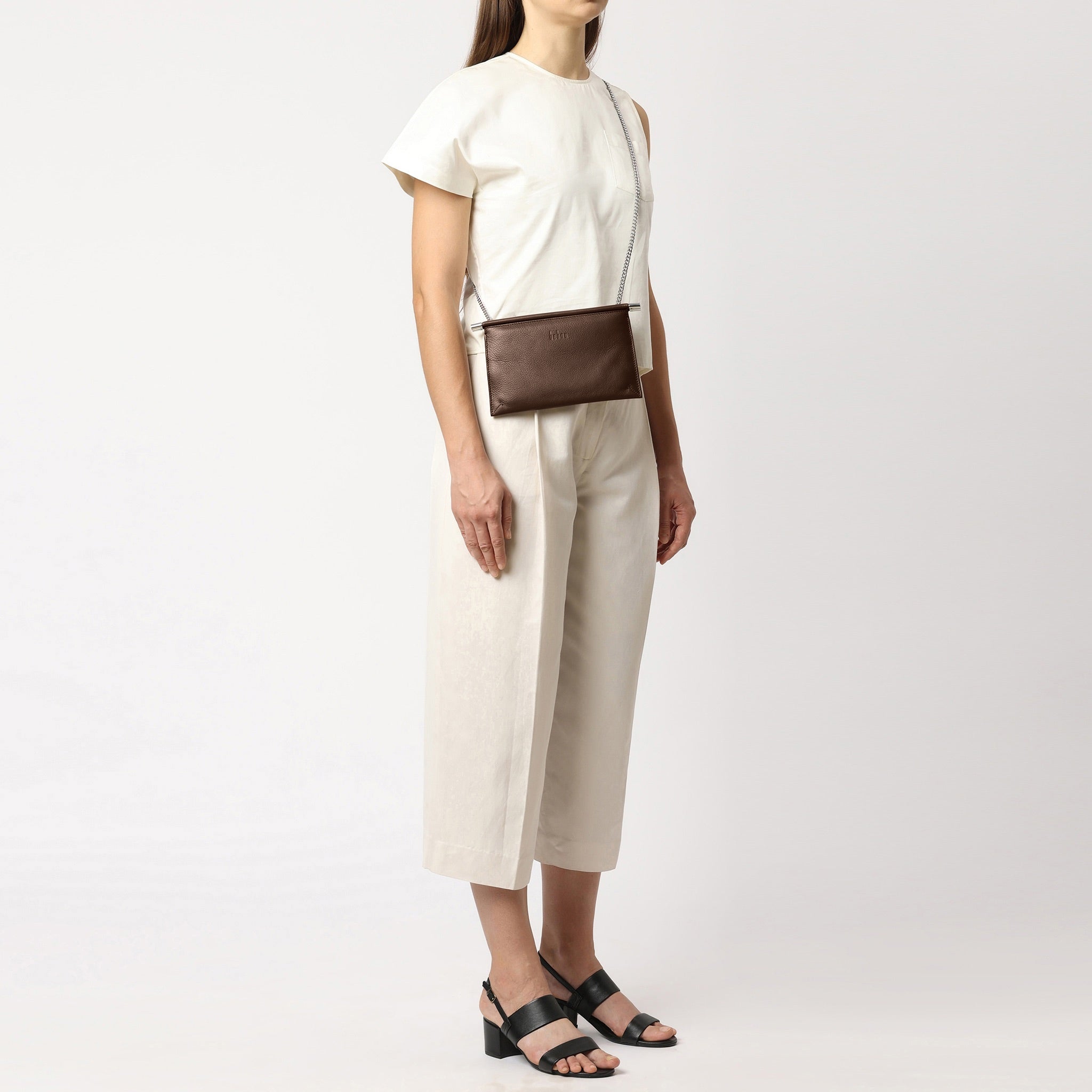 Bag It Frida Mini Pebbled Leather Crossbody Clutch – Cacao