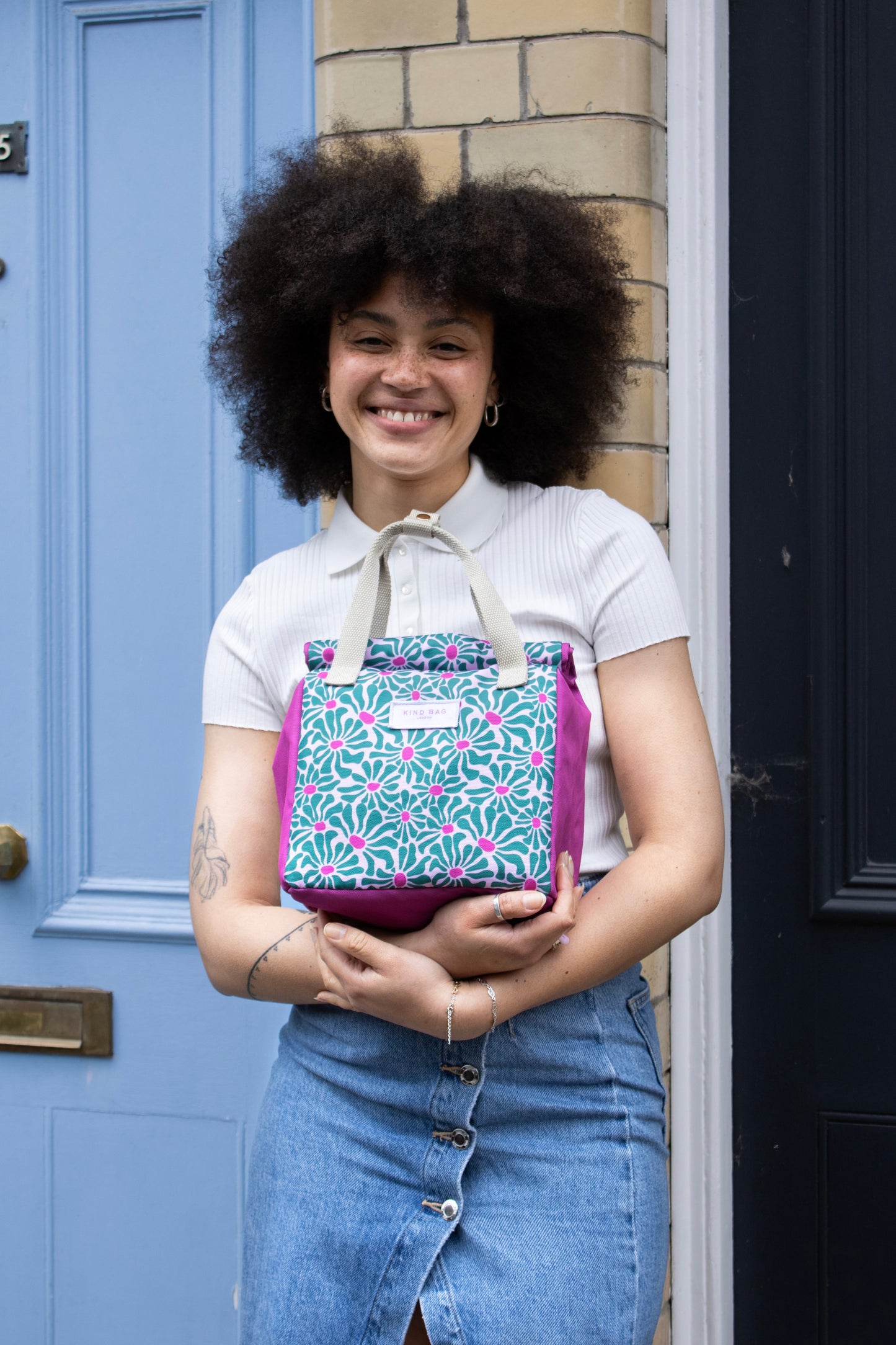 Bag It Abstract Flowers Lunch Bag – Insulated Recycled Fabric