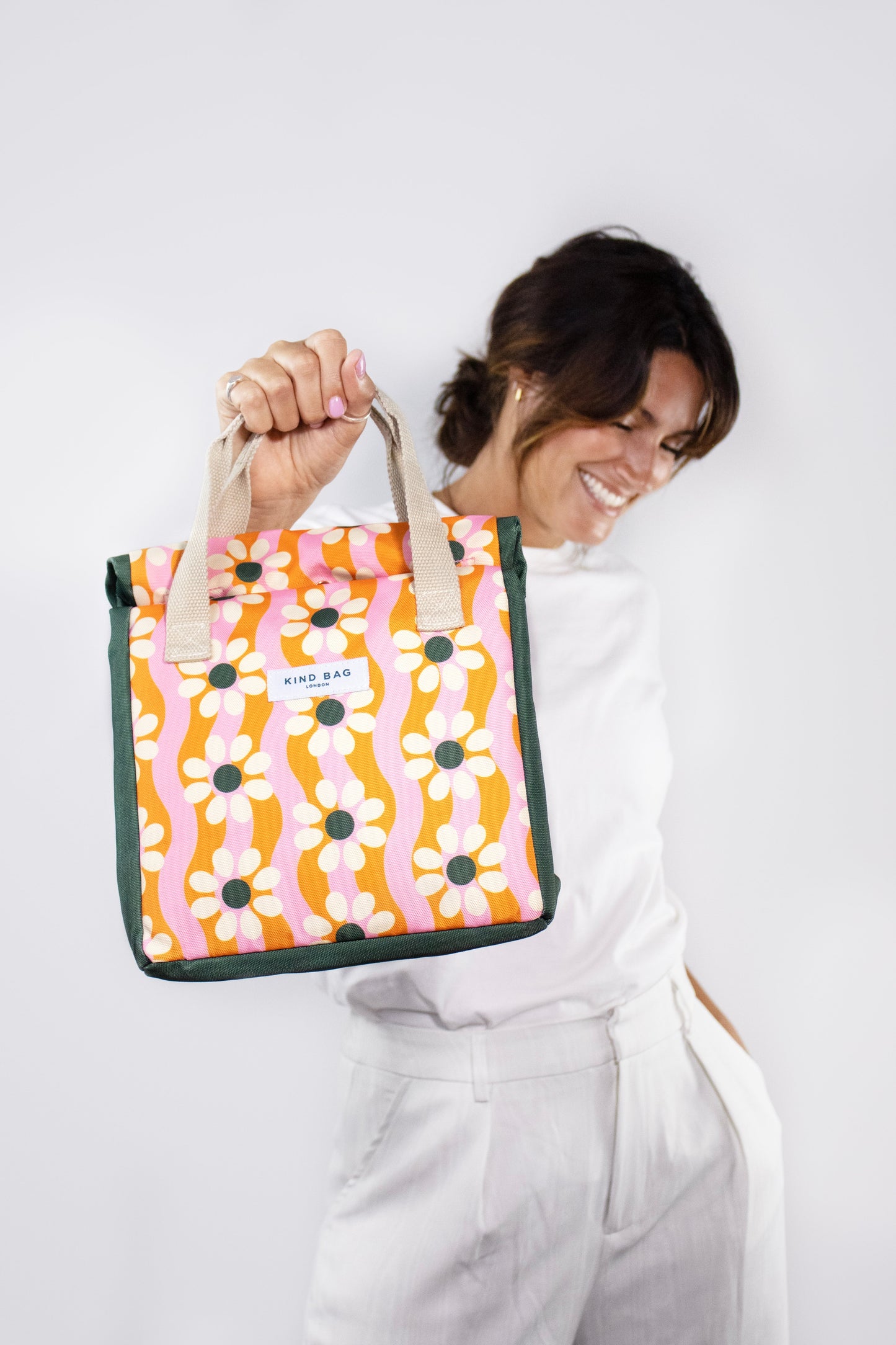 Bag It Wavy Daisy Lunch Bag – Insulated Recycled Fabric