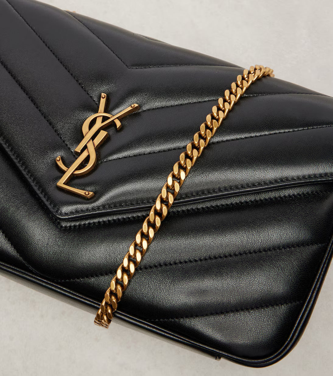 Saint Laurent Loulou Medium bag in Black - detail view of quilted stitching