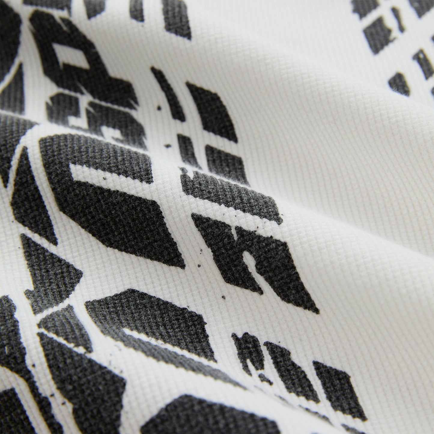 SP5DER Burnout Thermal Top in White