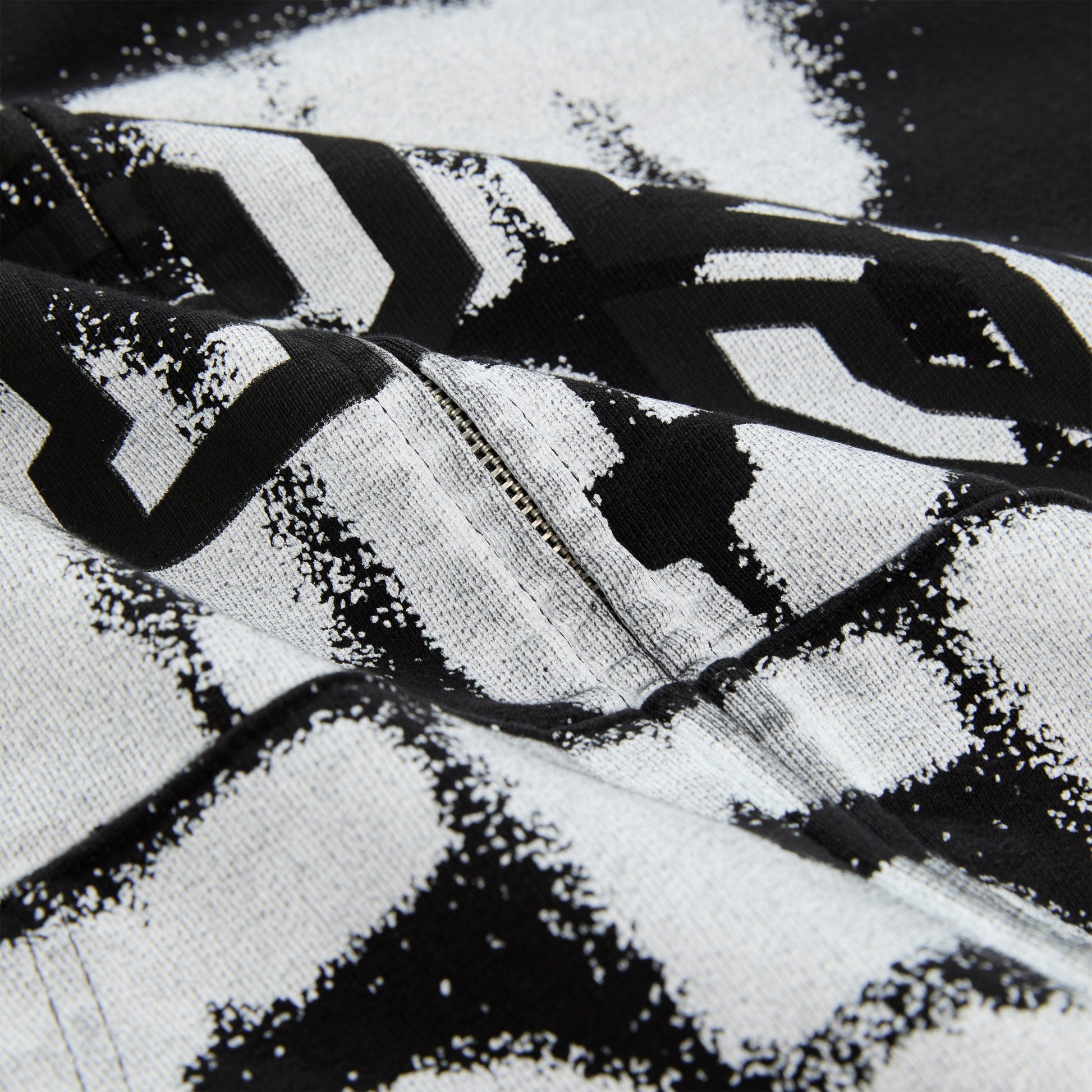 SP5DER 555 Full-Zip Hoodie – Black - Detail View 1