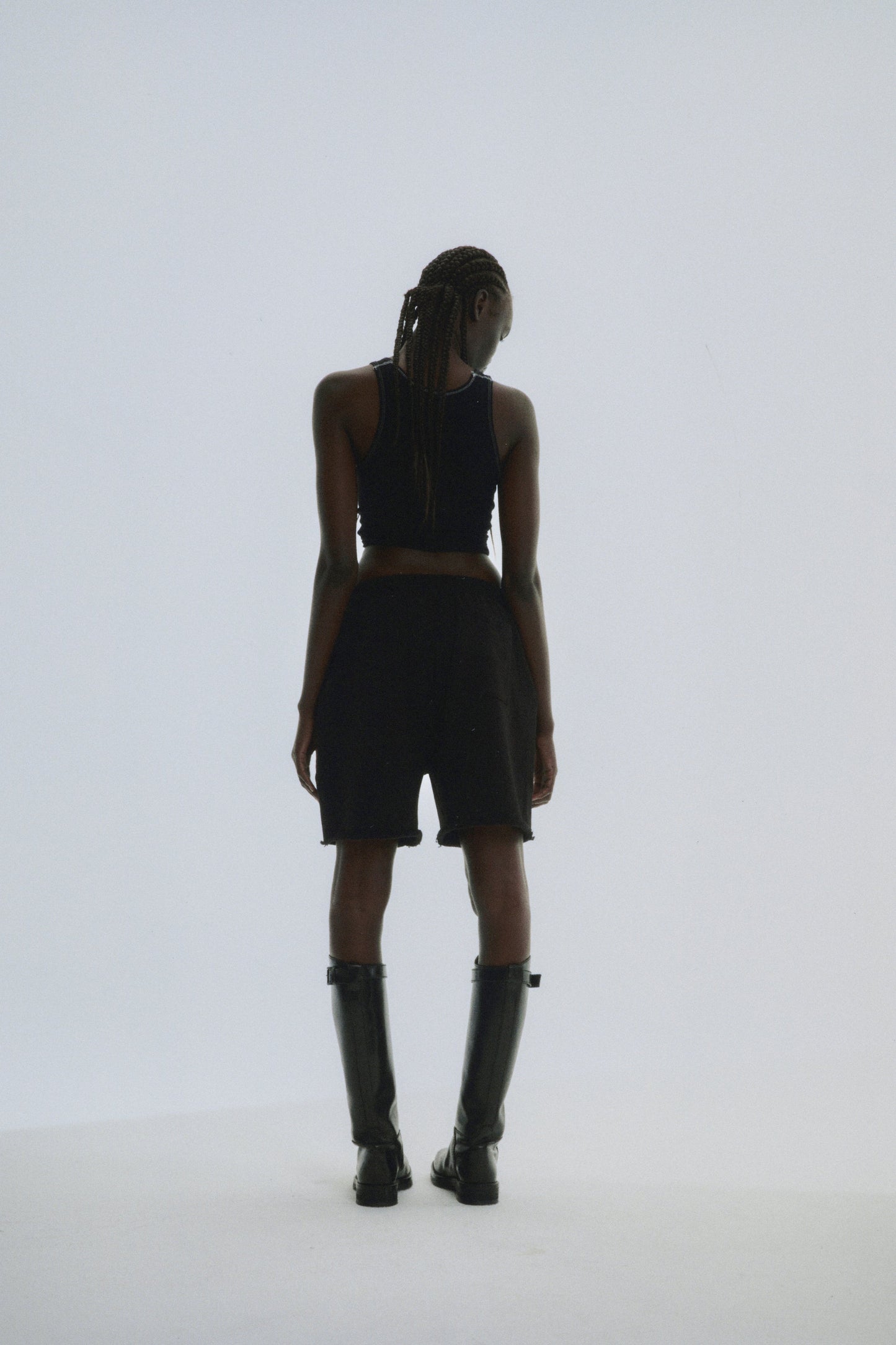 SP5DER Beluga Outline Sweatshort in Black