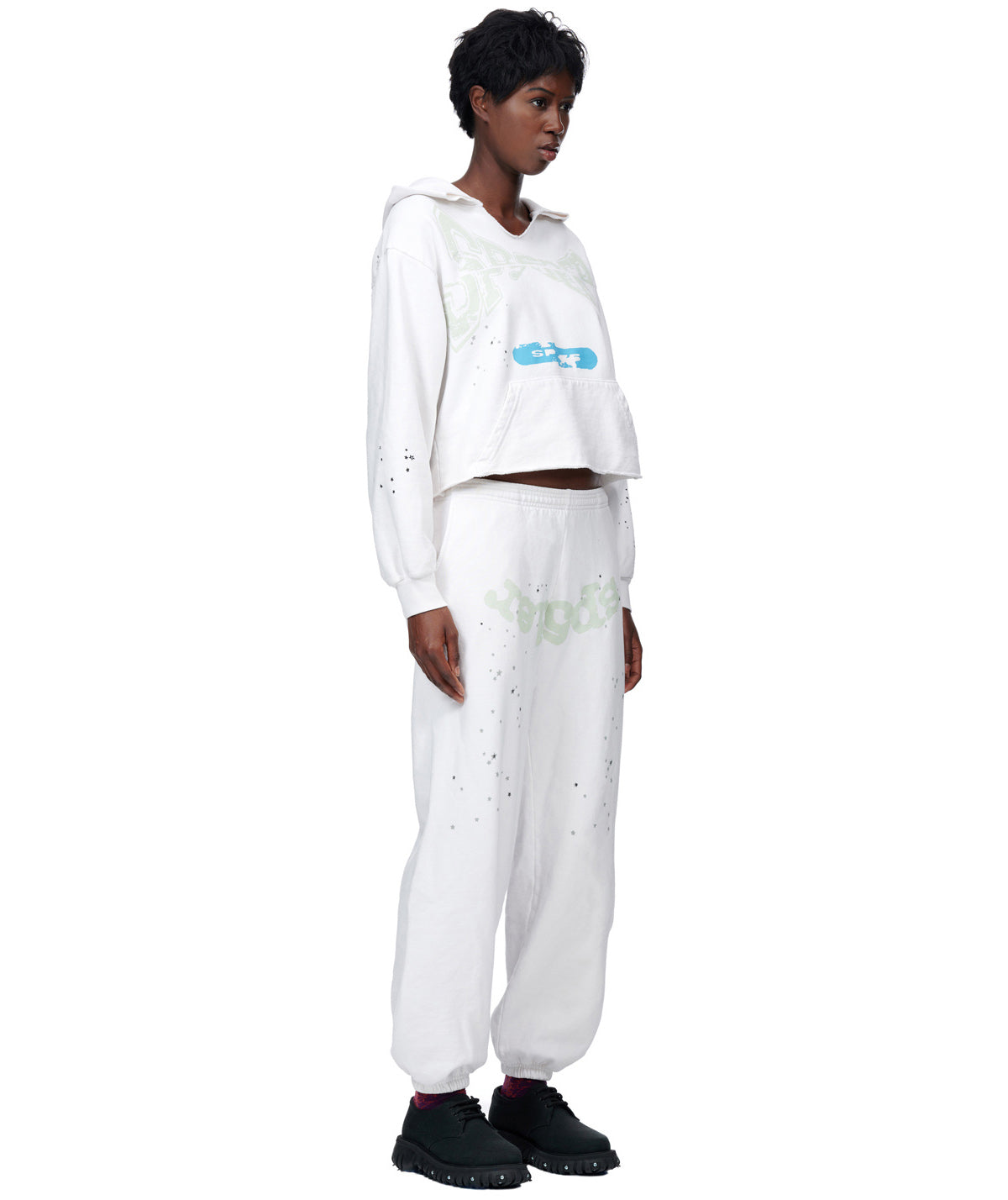 SP5DER Cropped Hoodie – White - Detail View 1