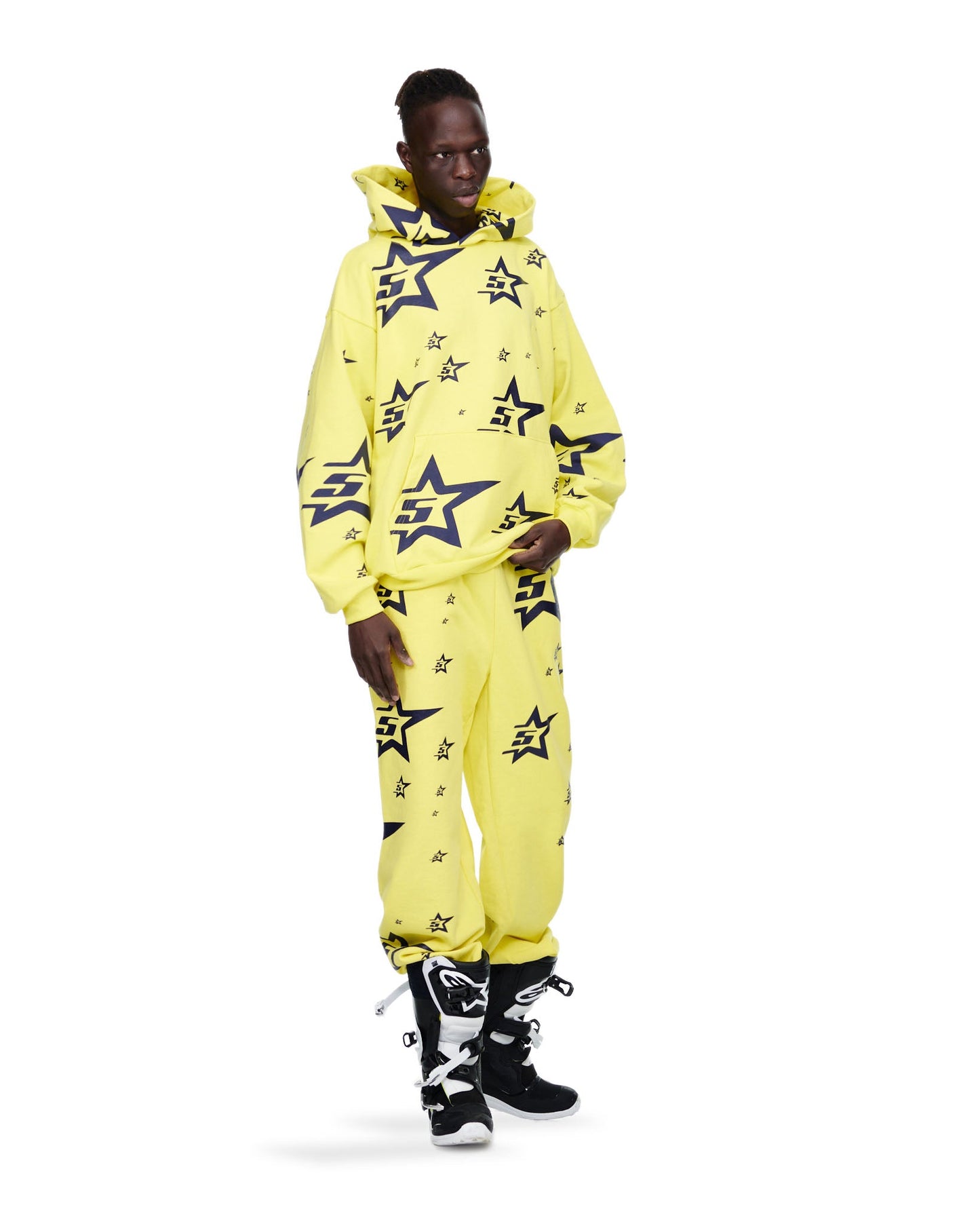 SP5DER 5-Star Hoodie – Black - Detail View 9