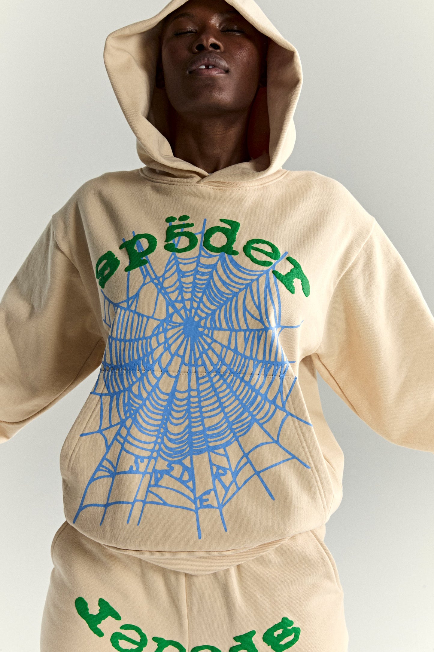SP5DER OG Web V2 Hoodie - Cream - Detail View 14