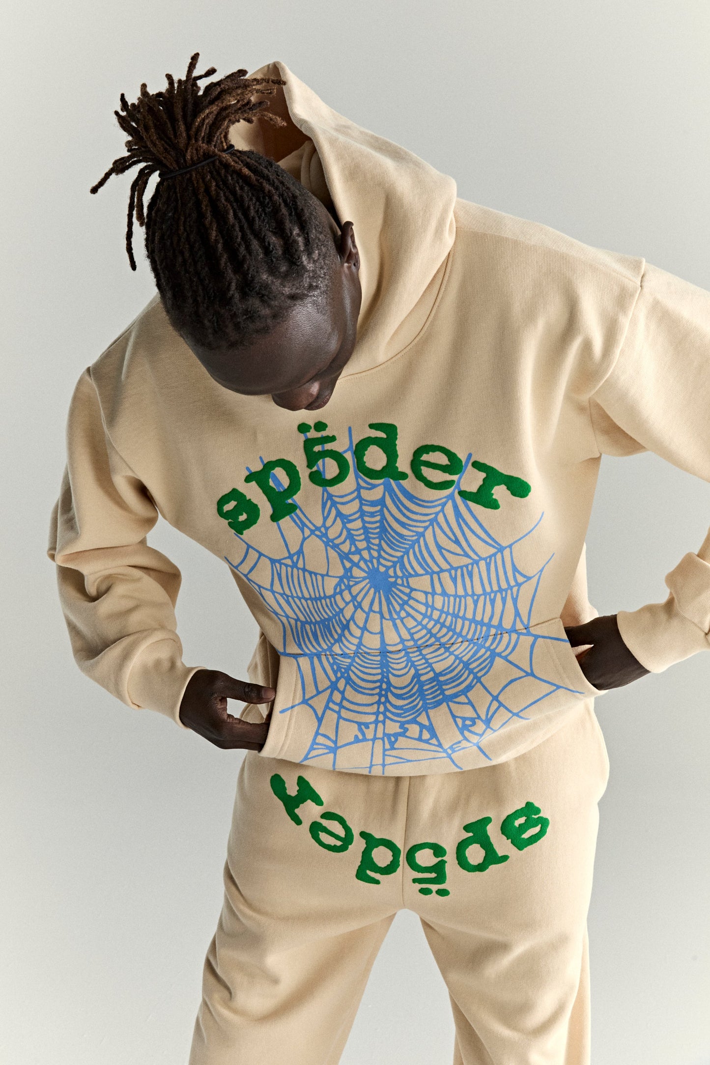 SP5DER OG Web V2 Hoodie - Cream - Detail View 15
