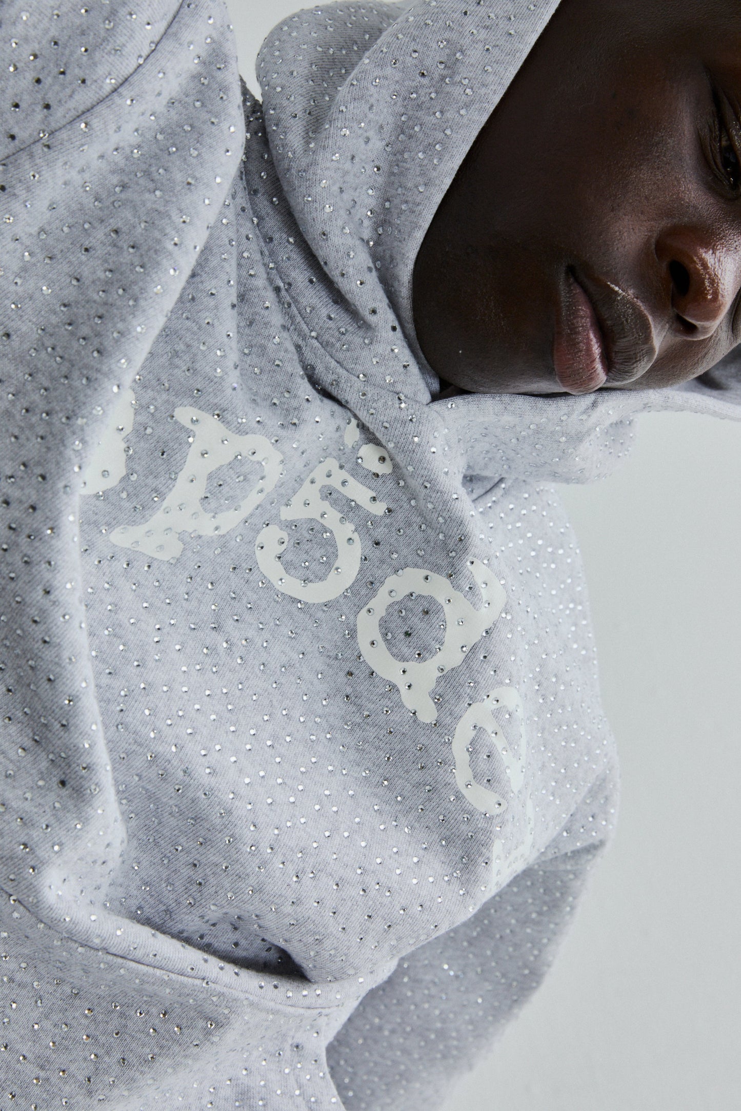 SP5DER VVS Rhinestone Hoodie - Heather Grey - Detail View 17