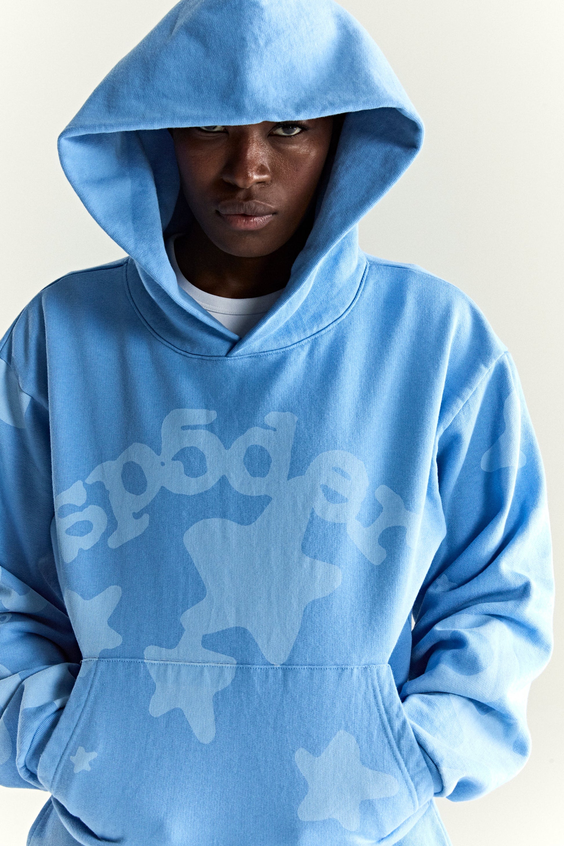 SP5DER Beluga V2 Hoodie – Blue - Detail View 13