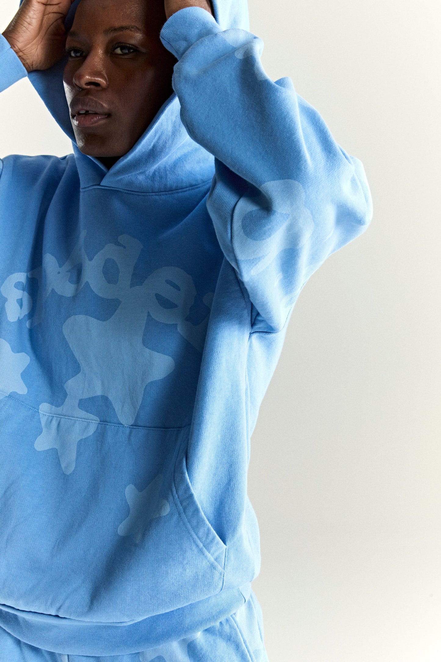 SP5DER Beluga V2 Hoodie – Blue - Detail View 17