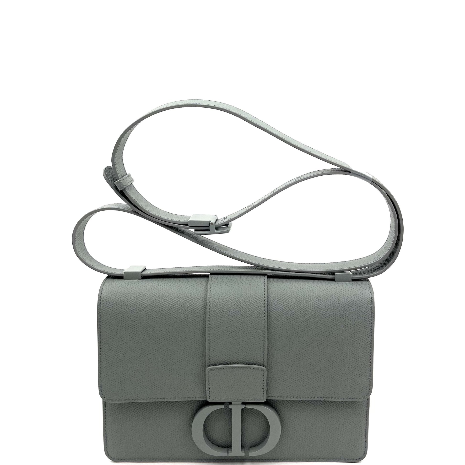 Front view of the Christian Dior 30 Montaigne Ultramatte bag