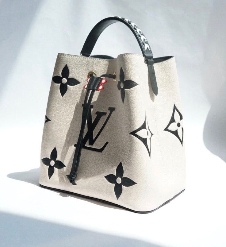 Louis Vuitton LV Crafty NeoNoe MM Cream Embossed Leather M56889