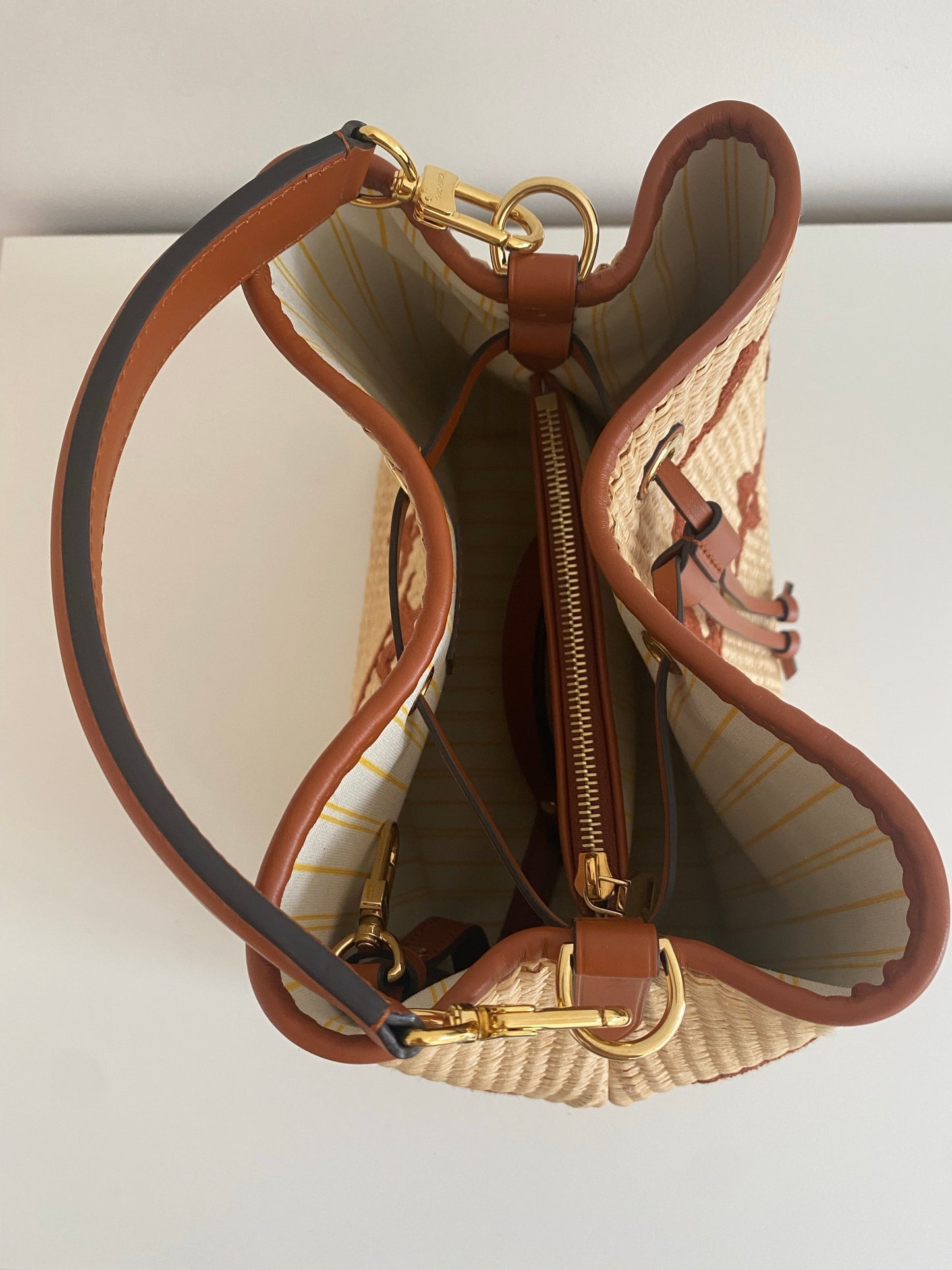 Louis Vuitton NeoNoe MM Raffia Monogram Bucket Bag M57704 Caramel Tan Beige
