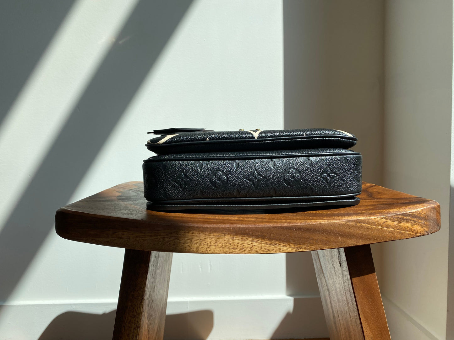 Louis Vuitton LV Crafty Pochette Metis Black Embossed Leather M45385