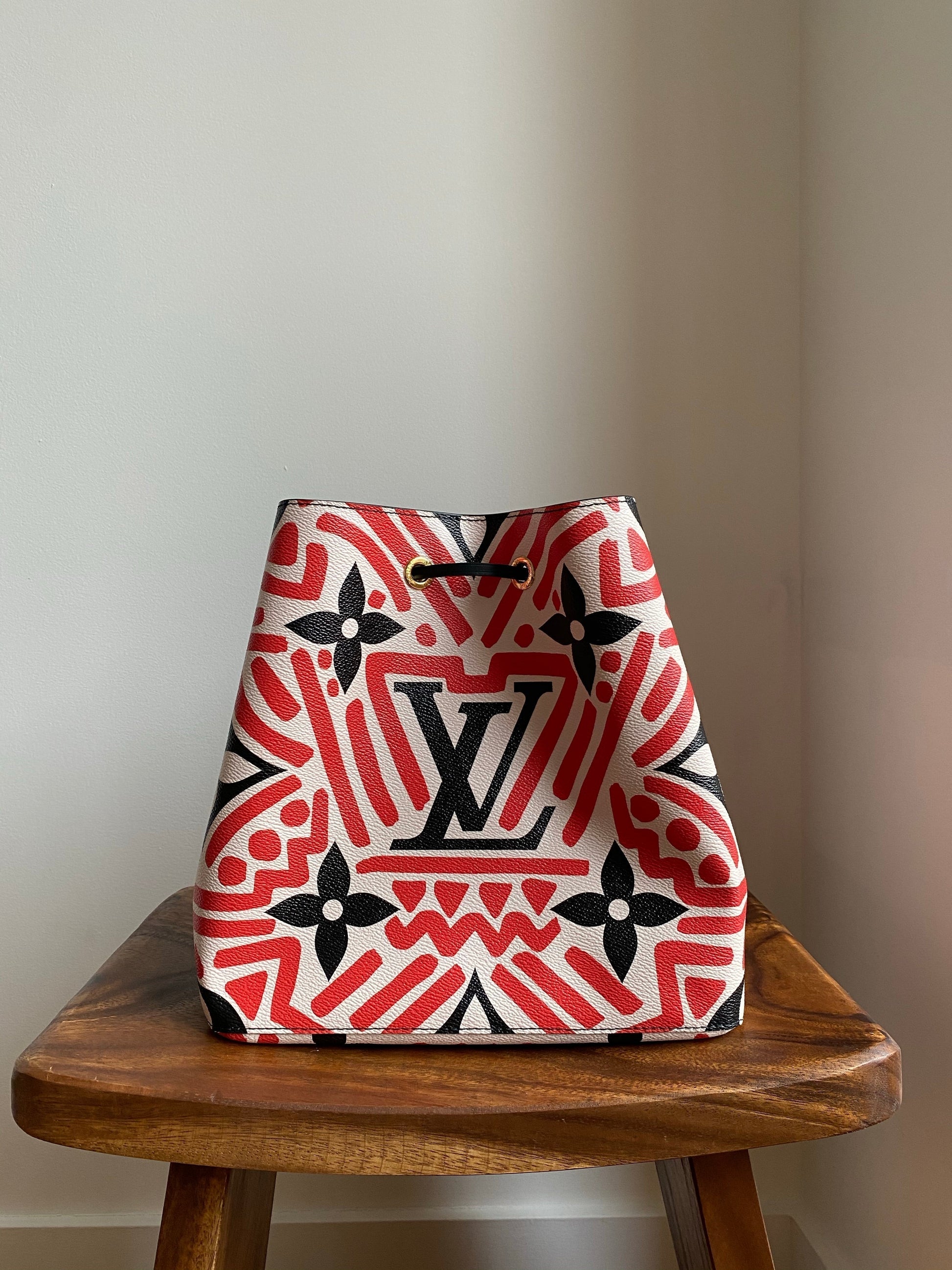 Louis Vuitton LV Crafty NeoNoe MM Monogram Giant Canvas M45362