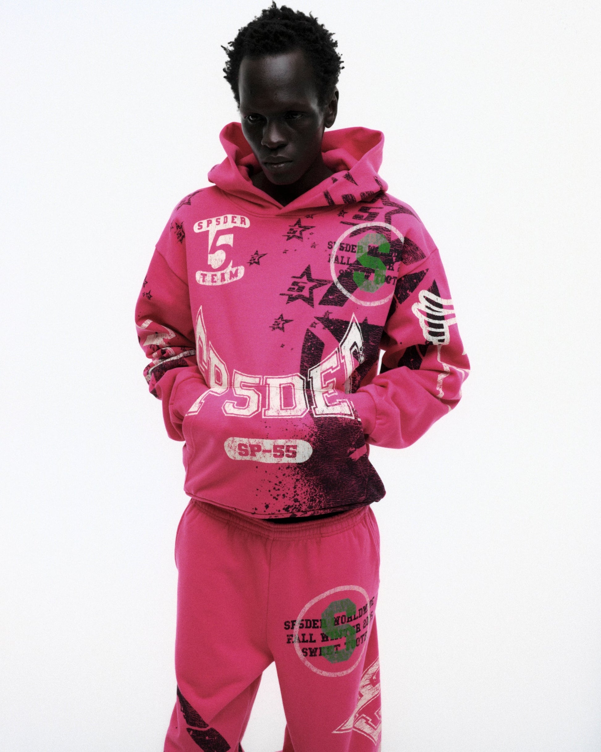 SP5DER Stencil Hoodie – Pink - Detail View 14