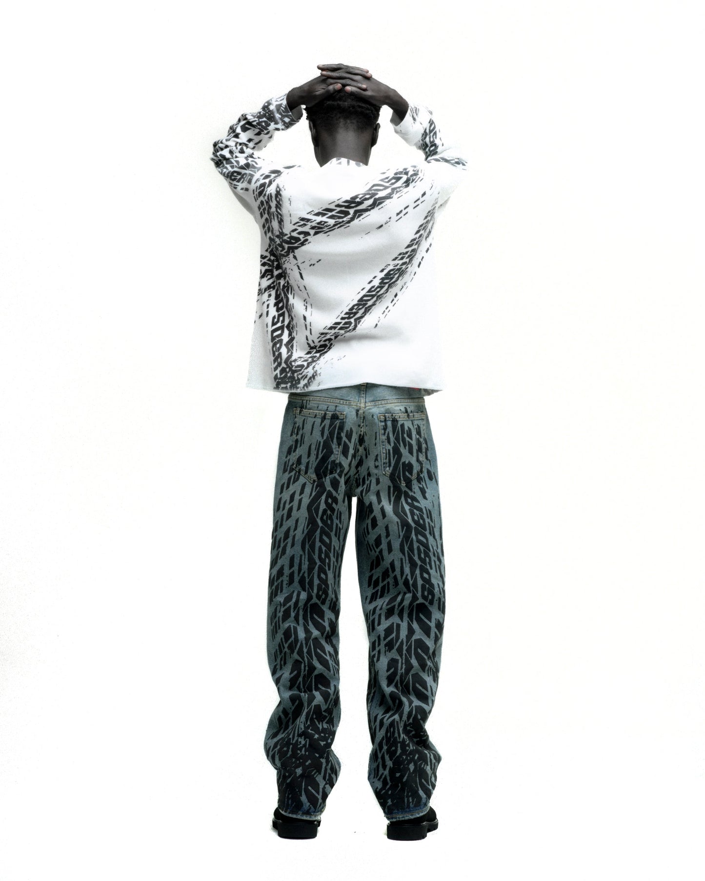 SP5DER Burnout Thermal Top in White