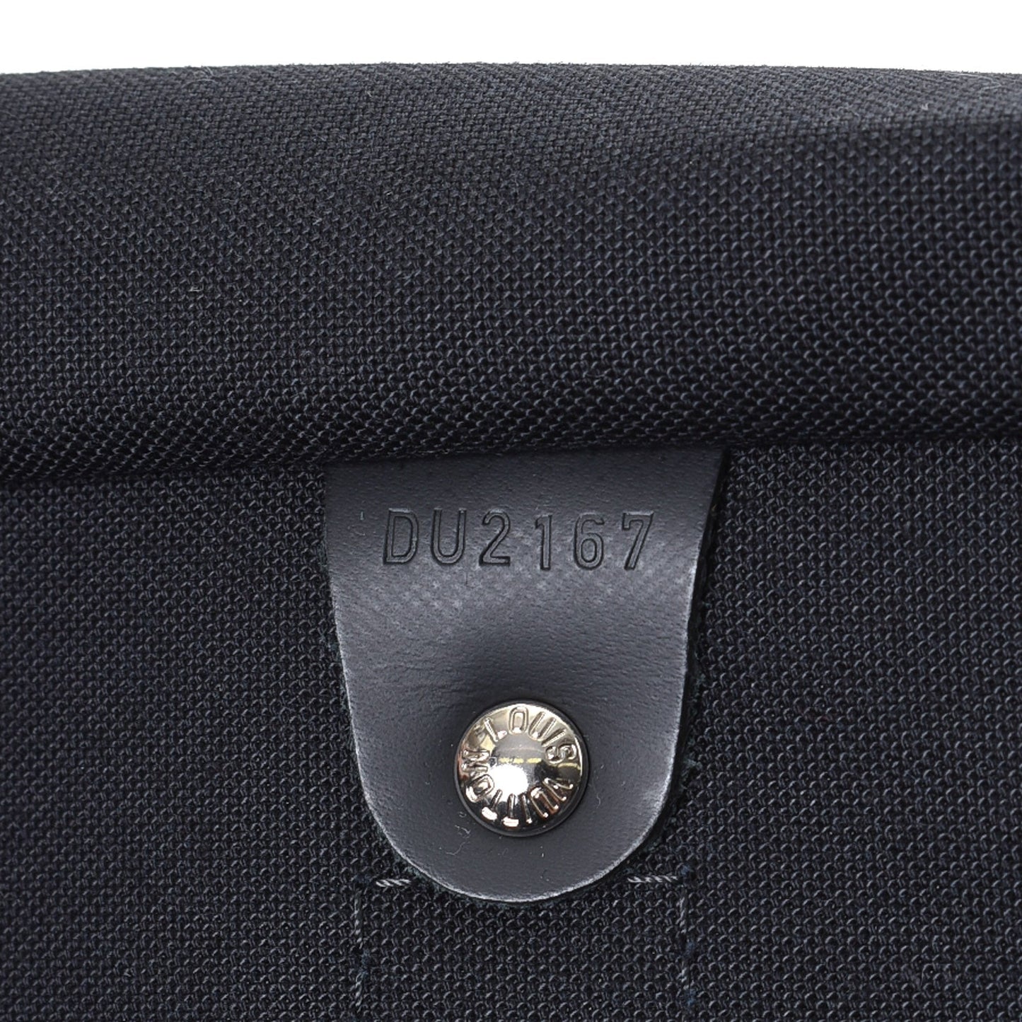 A view of the double rolled leather handles