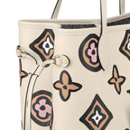 The removable pouch being used as a small clutch